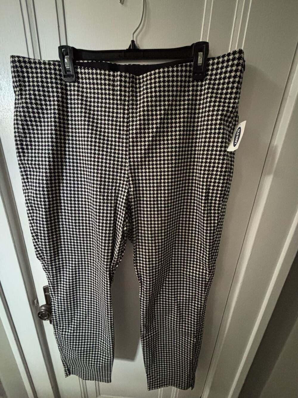 Old Navy Houndstooth Pixie Ankle Pants Size 18